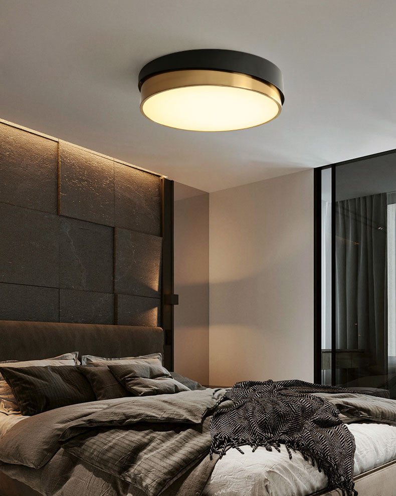 Black and Gold Modern Flush Light Circle 1-Light Ceiling Flush Mount for Bedroom