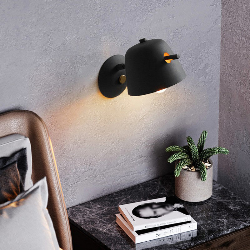 Luz de pared simple de hierro lacado en lámpara de pared geométrica de estilo geométrico de estilo creativo moderno para dormitorio