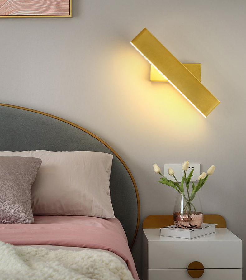 Lampada a parete a LED rettangolare acrilica in stile moderno in ferro battuto in ferro battuto con una parete per camera da letto