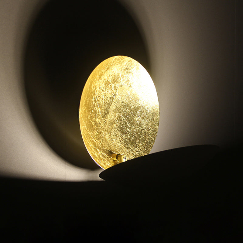 Wrought Iron LED Rotatable Wall Lamp in Modern Creative Style Gold Foil Circular Wall Sconce for Bedroom