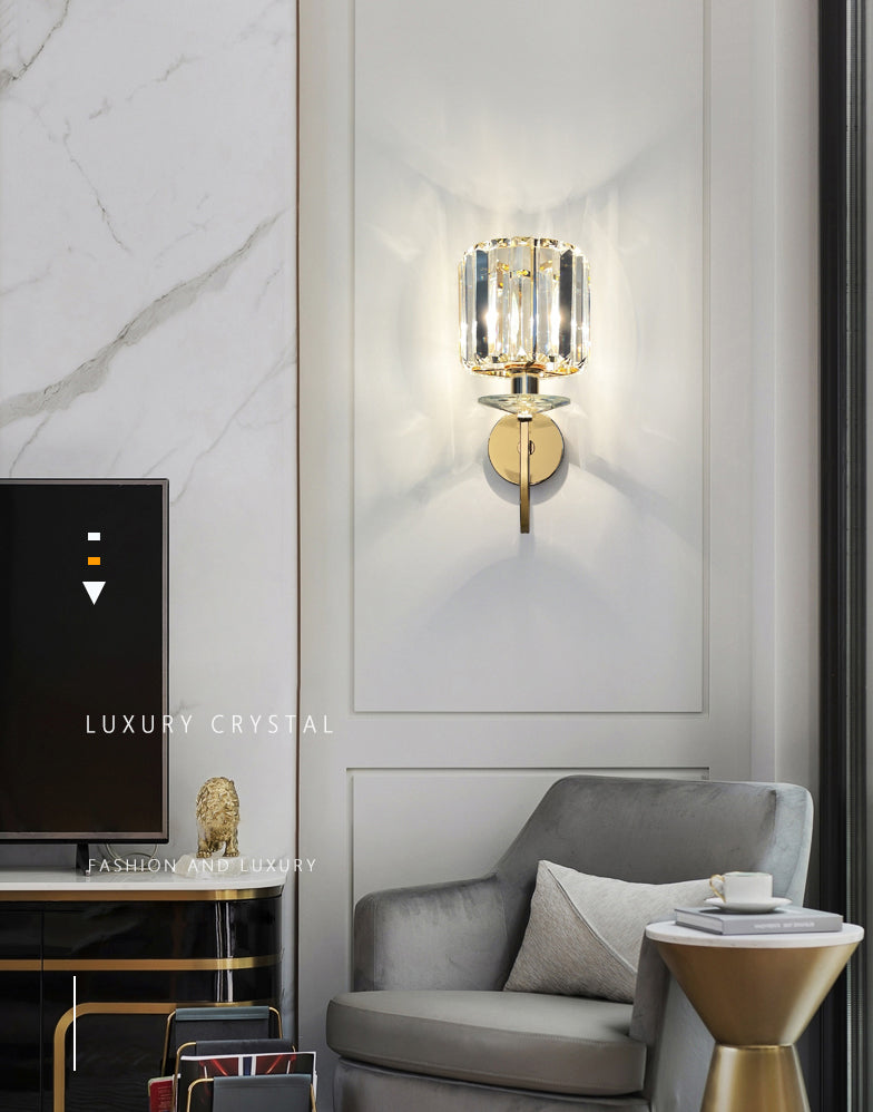 Gold Crystal Wall Sconce in Modern Luxury Style Wrought Iron Geometric Wall Lamp for Bedroom