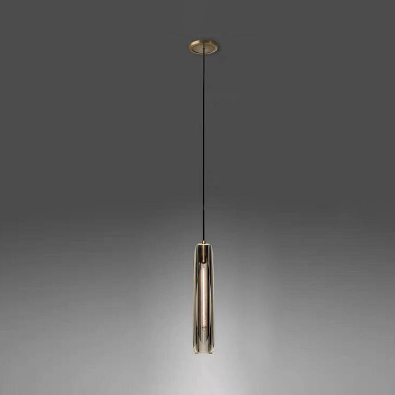 Lampe suspendue en or en or dans le pendentif en cuivre de style luxe moderne