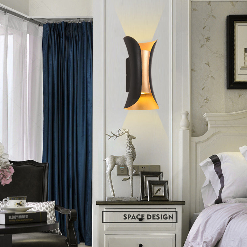 Luces de apliques de pared de 2 luces Estilo moderno Lámpara de pared de aluminio en negro y dorado