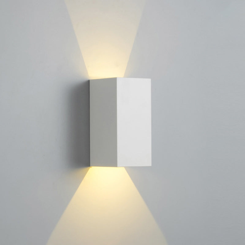 2-Lights Geometric Wall Light Sconce Modern Style Black and White Aluminum Wall Lighting