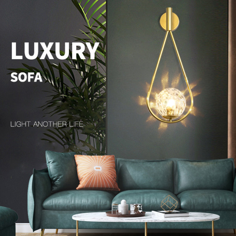 Modern Simple Round Shade Wall Sconce Metal 1 Approches légères en or finition