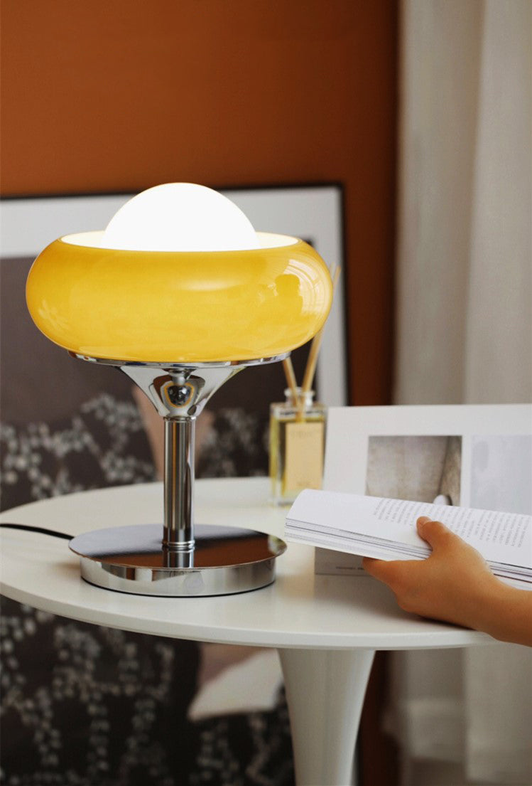 Lampe de table tarte à œufs d'oeuf ultra-moderne lampe de chevet en verre soufflé à la main pour chambre à coucher