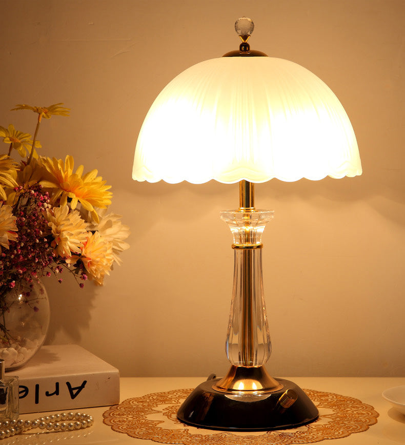 Ultra-moderne Einfachheit Domtisch Lampe weiße Glas Nachttisch-Lampe für Schlafzimmer