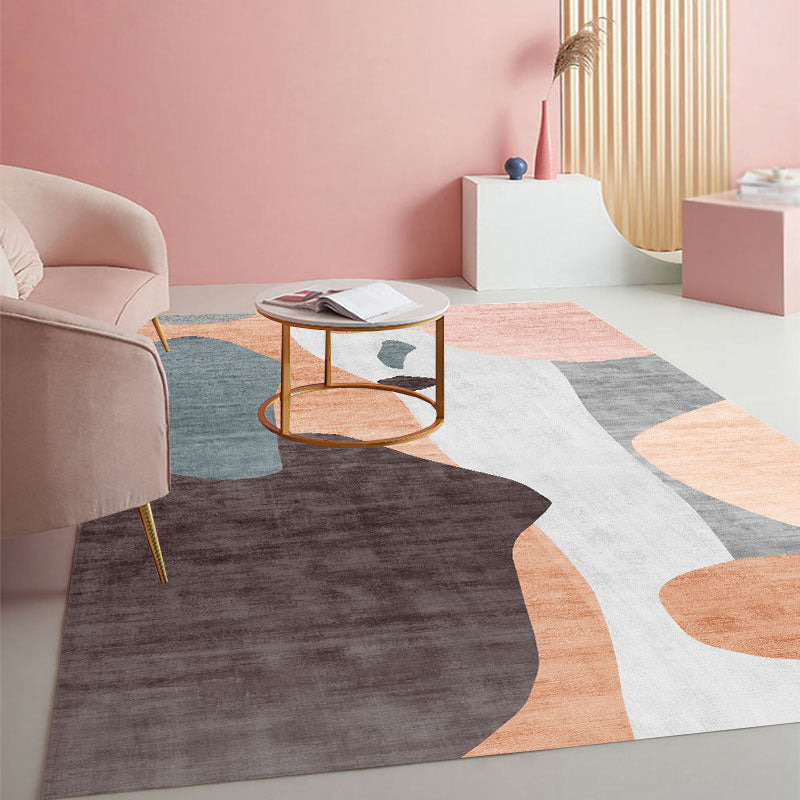 Einfacher Teppich mit unregelmäßigem Druck, mehrfarbiger Polyester-Teppich, rutschfester Teppich für die Inneneinrichtung