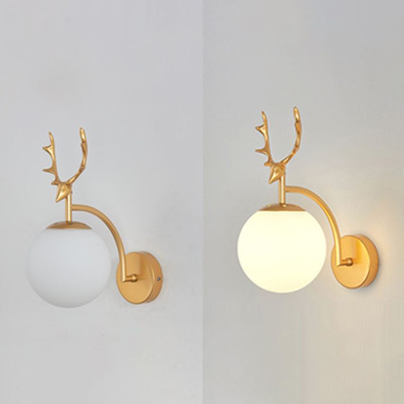 1-licht ronde wand SCONCE Moderne eenvoudige stijl glazen wandverlichting in zwart en goud