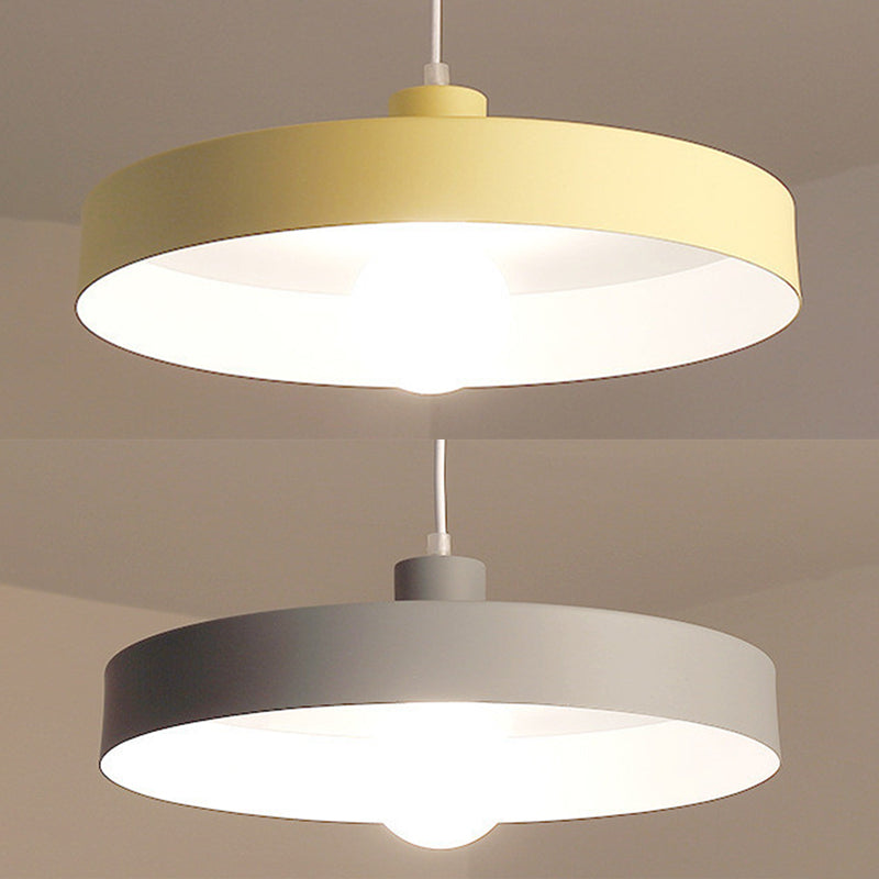 Modern Nordic Macaron Hanging Lamp Wooden Barn Single Pendant Light with Metal Shade