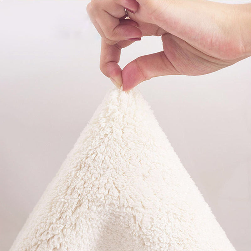 Lovely Novelty Shape Rug Modern Cloud Print Rug Polyester Washable Non-Slip Carpet for Home Decor