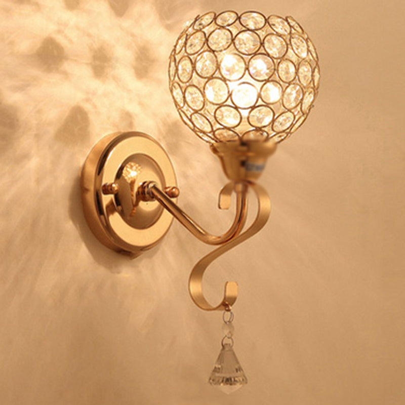 Spherical Dining Room Wall Light Fixture Crystal 1-Light Modern Sconce Light in Gold