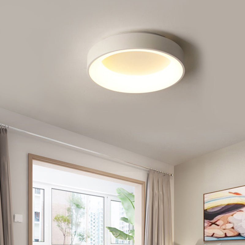 Moderne minimalistische ronde LED-inbouw smeedijzeren plafondarmatuur met acryl kap