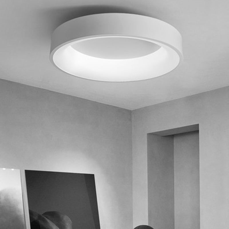 Moderne minimalistische ronde LED-inbouw smeedijzeren plafondarmatuur met acryl kap