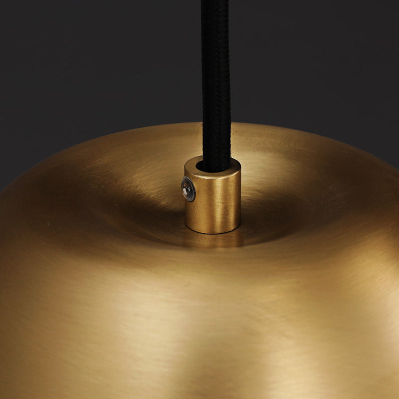 Bulbe métalle suspendu à la lumière de style postmoderne de style postmoderne