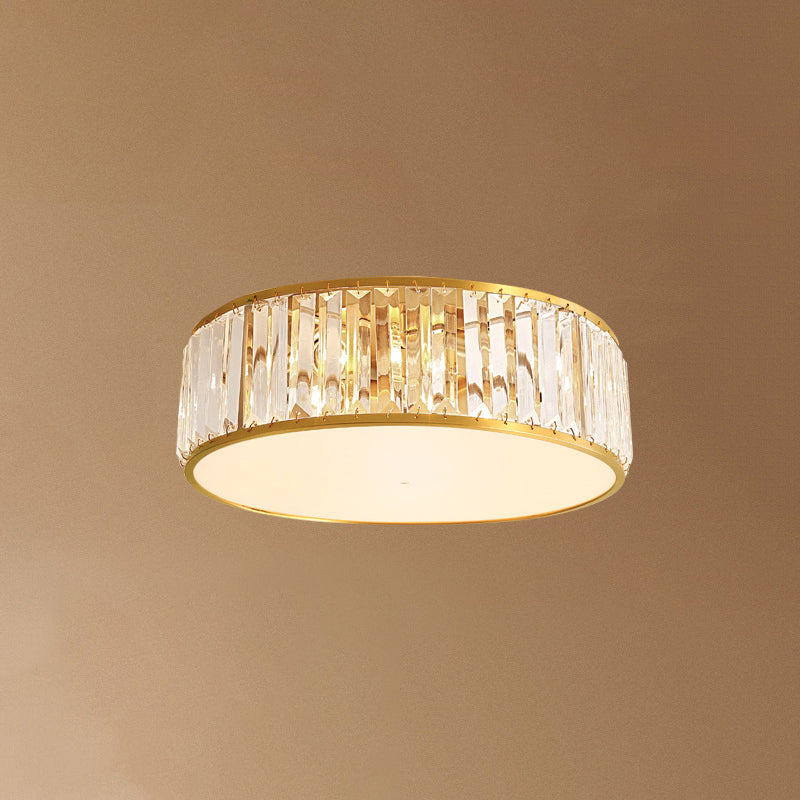 Plafonnier circulaire doré en cuivre de style luxe colonial avec abat-jour en cristal