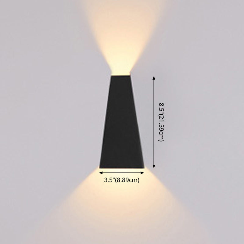 2-Lights Geometric Wall Sconce Modern Simple Style Metal Wall Lighting in Black