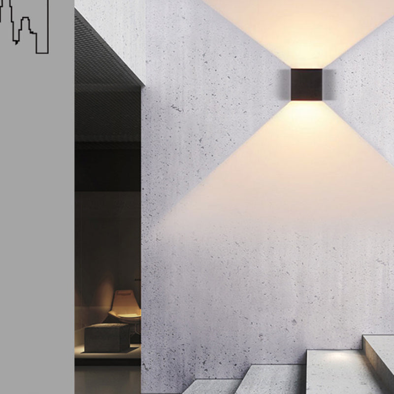 2-Lights Geometric Wall Sconce Modern Simple Style Metal Wall Lighting in Black