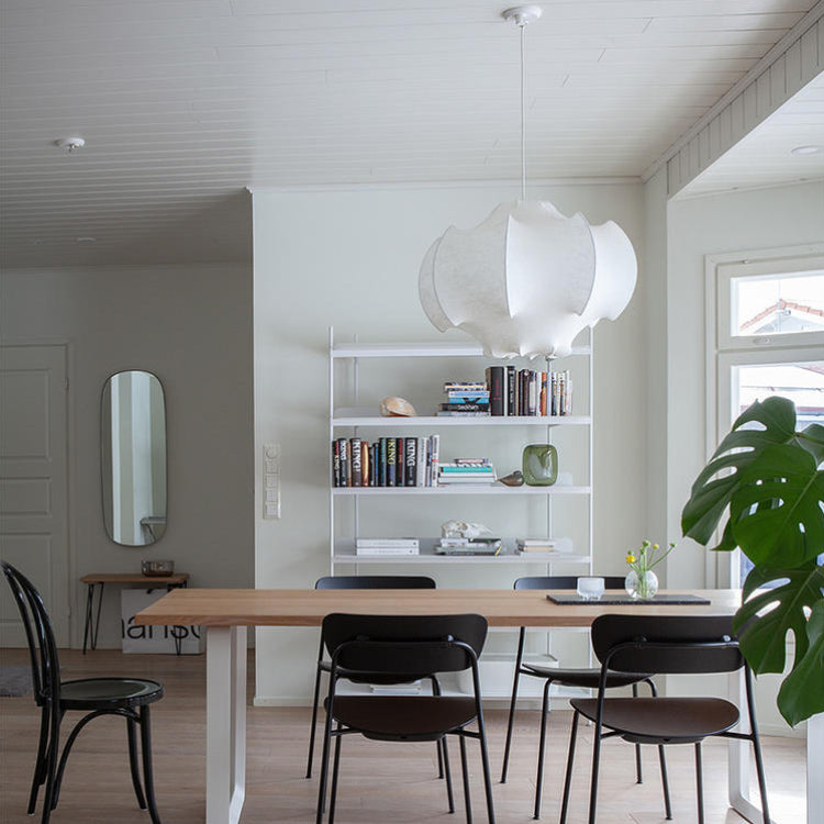 Kit de lampe suspendue de concepteur à 1 lumière blanc Pendentif en soie géométrique pour le salon