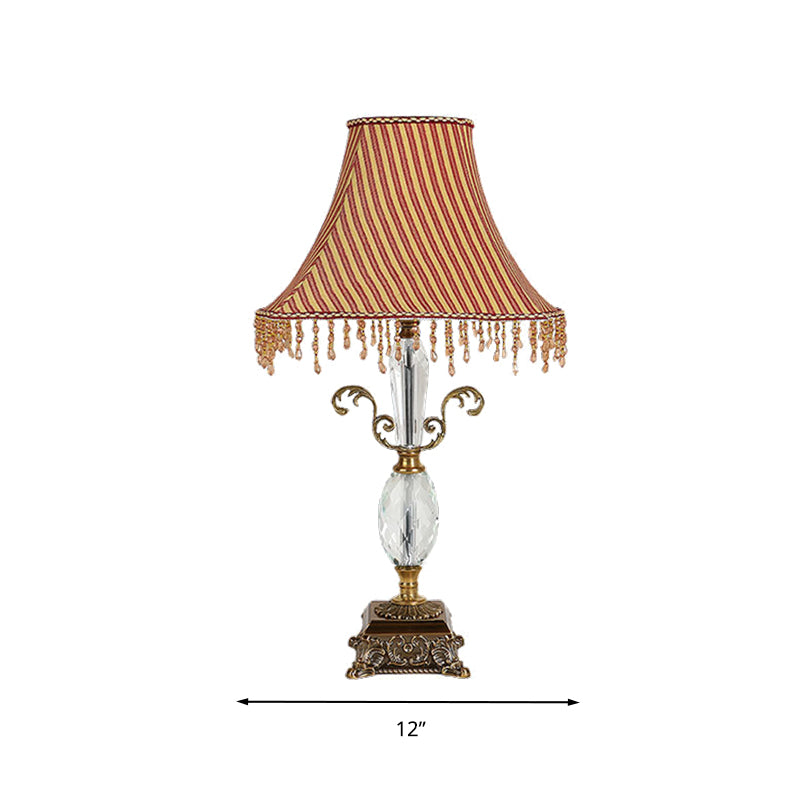 Lámpara de mesa de noche de dormitorio ovalada Cristal tallado en campo 1 luz de mesita de noche amarilla clara