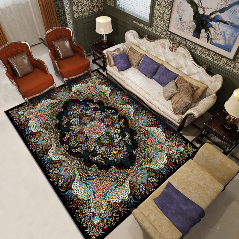 Traditional Tribal Pattern Carpet Polyester Rug Non-Slip Backing Indoor Carpet for Home Decoration