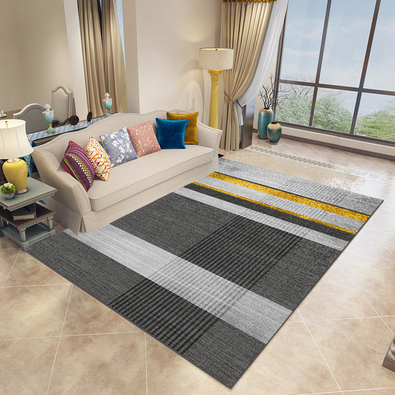 Victorian Geometric Print Carpet Polyester Indoor Rug Non-Slip Backing Area Carpet for Living Room