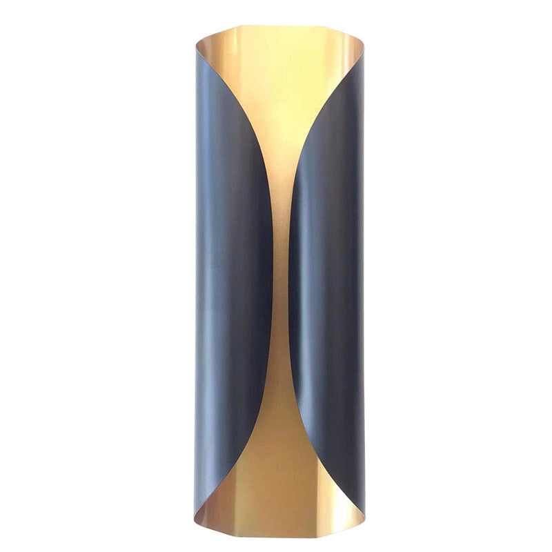Lampada a parete in metallo curvo a parete contemporanea in stile oro-nere dell'illuminazione da parete