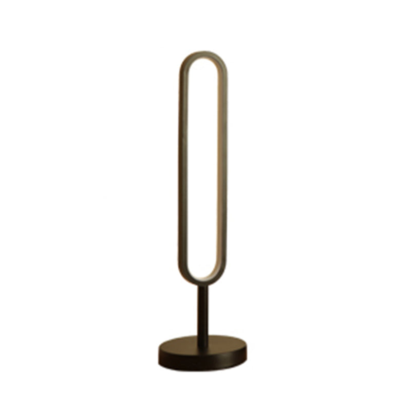 Lámpara de mesa geométrica minimalista Metal Bedside Led Nightsand Light in Black