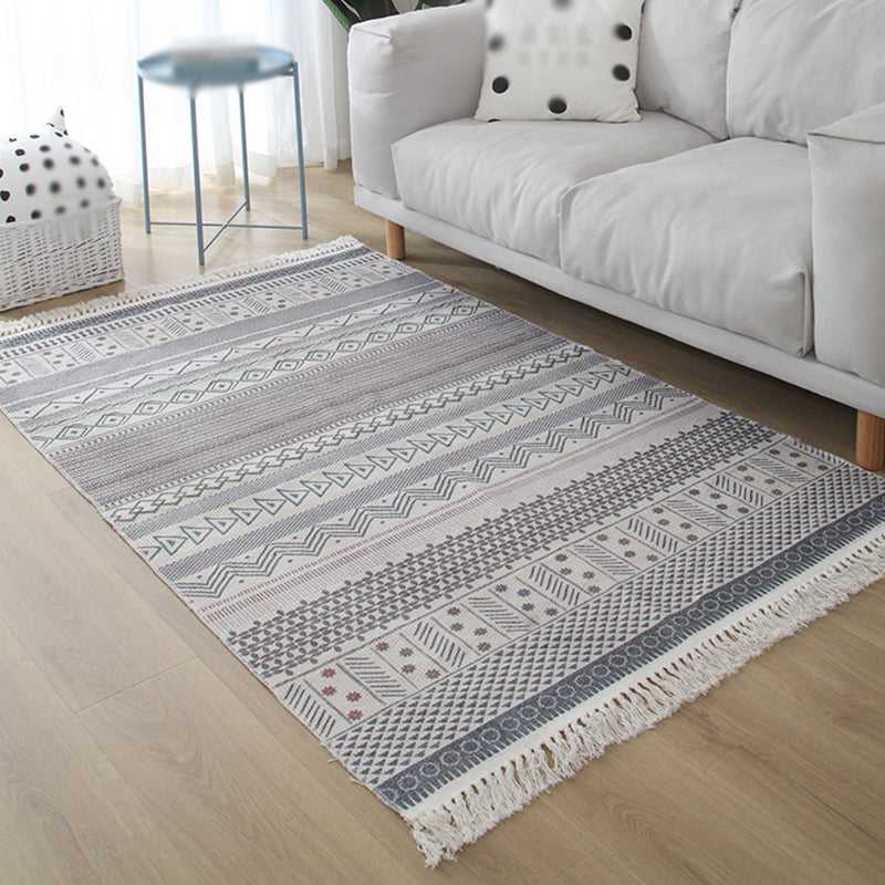 Grey Geometric Pattern Area Rug Polyester Area Carpet Fringe Easy Care Rug for Living Room