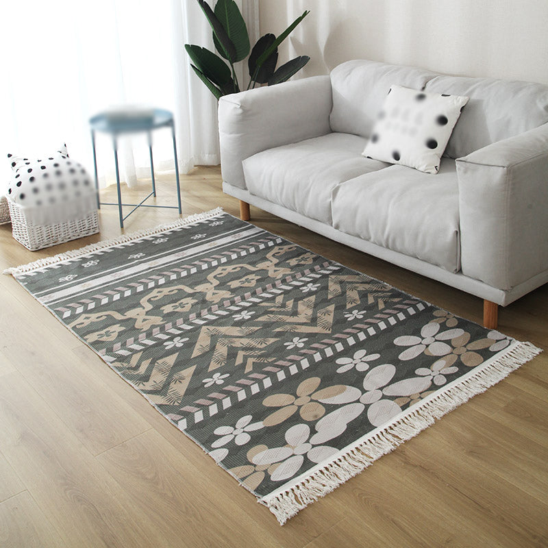 Grey Geometric Pattern Area Rug Polyester Area Carpet Fringe Easy Care Rug for Living Room