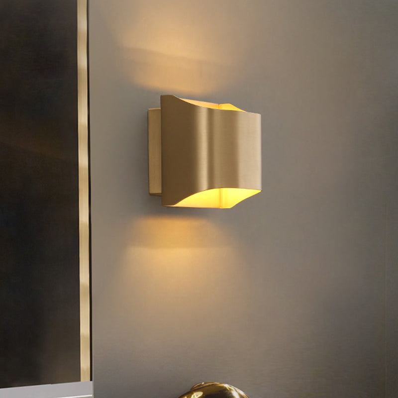 Metal Square Sconce Light Fixture Modern 1 Light LED Gold Wall Lighting Idea for Living Room