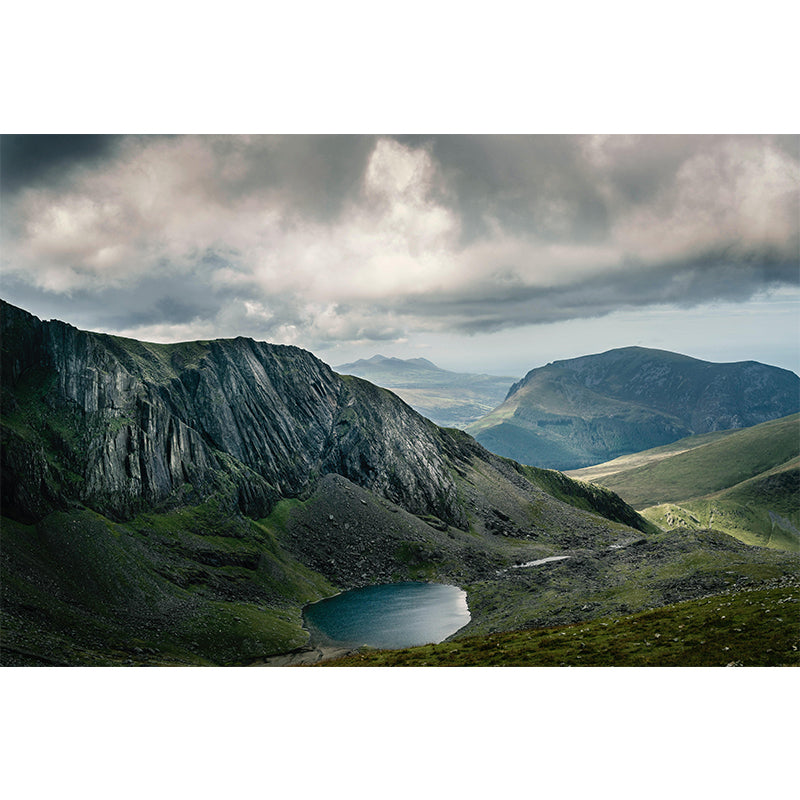 Photography Style Mountain View Mural Mildew Resistant Wallpaper for Guest Room Decor