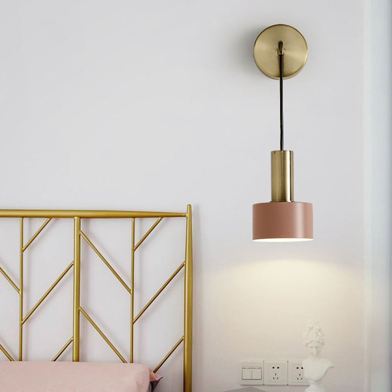 Iluminación de apliques de pared cilíndrica de metal de estilo moderno luz montada en la pared para dormitorio