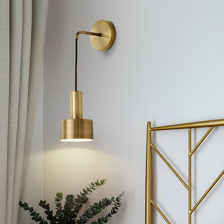 Iluminación de apliques de pared cilíndrica de metal de estilo moderno luz montada en la pared para dormitorio