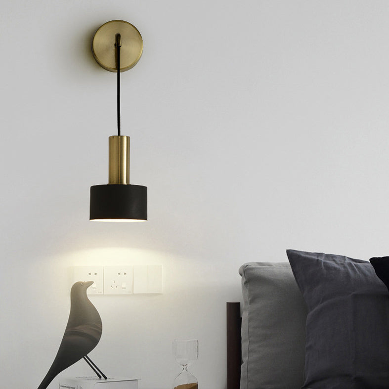 Iluminación de apliques de pared cilíndrica de metal de estilo moderno luz montada en la pared para dormitorio