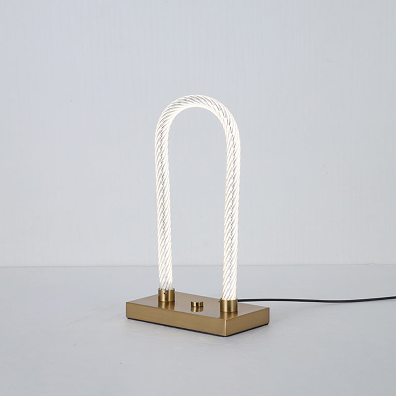Table arc en acrylique Lumière Simple Style Gold LED Lampe de nuit pour chambre à coucher