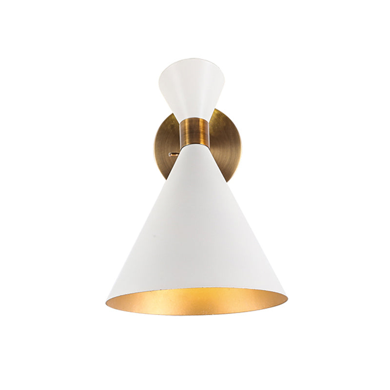 1 tête de restauration Cronie Murce moderne Black / White Mur Mount lampe avec nuance en métal évasé