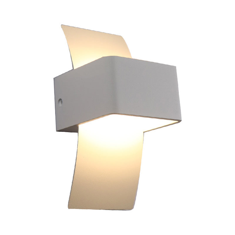 Gebogen metalen wandmontage Licht Eenvoudig LED WIT WANDEL SCONCE -verlichting in warm/wit licht