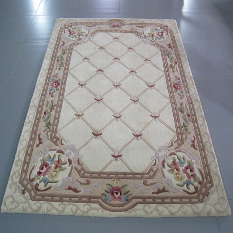 Beige Modern Area Carpet Polyester Tribal Pattern Rug Non-Slip Area Rug for Home Decor