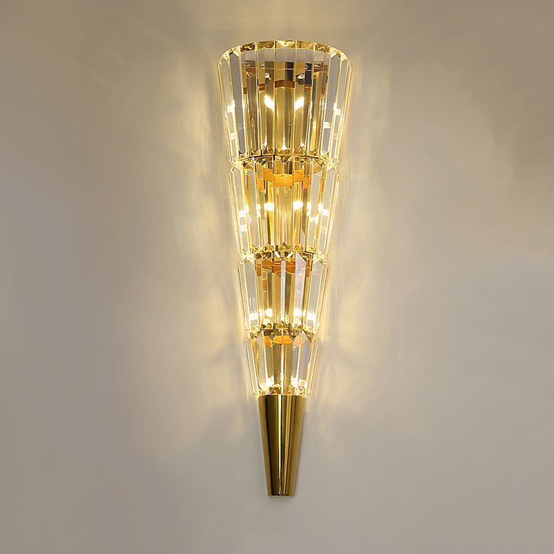 Applexion murale en or cristal dans la lampe murale à cône en acier inoxydable de style de luxe moderne pour chambre à coucher