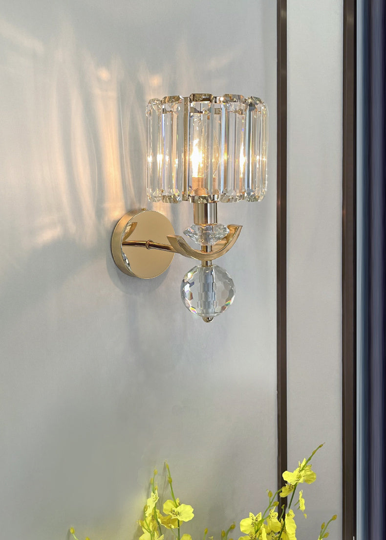 Crystal Gold Wall Lamp in Modern Luxury Style Electroplate Metal Wall Light for Interior Spaces