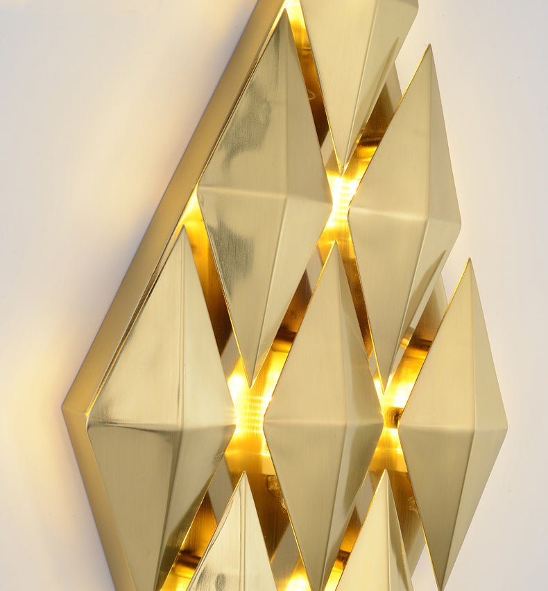 Gold Rhombische Wandleuchten in moderner Luxusstil -Elektroplatte Metallwandlampe