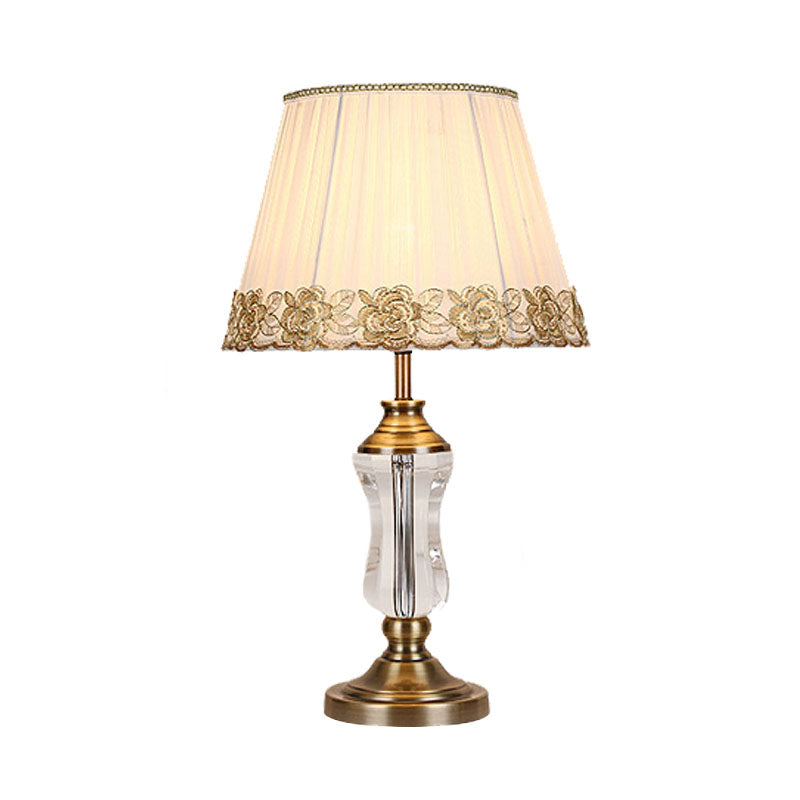 Crystal Conical Nightstand Light Traditionalisme 1 lampe de table de chambre à coucher légère en blanc avec garniture tressée