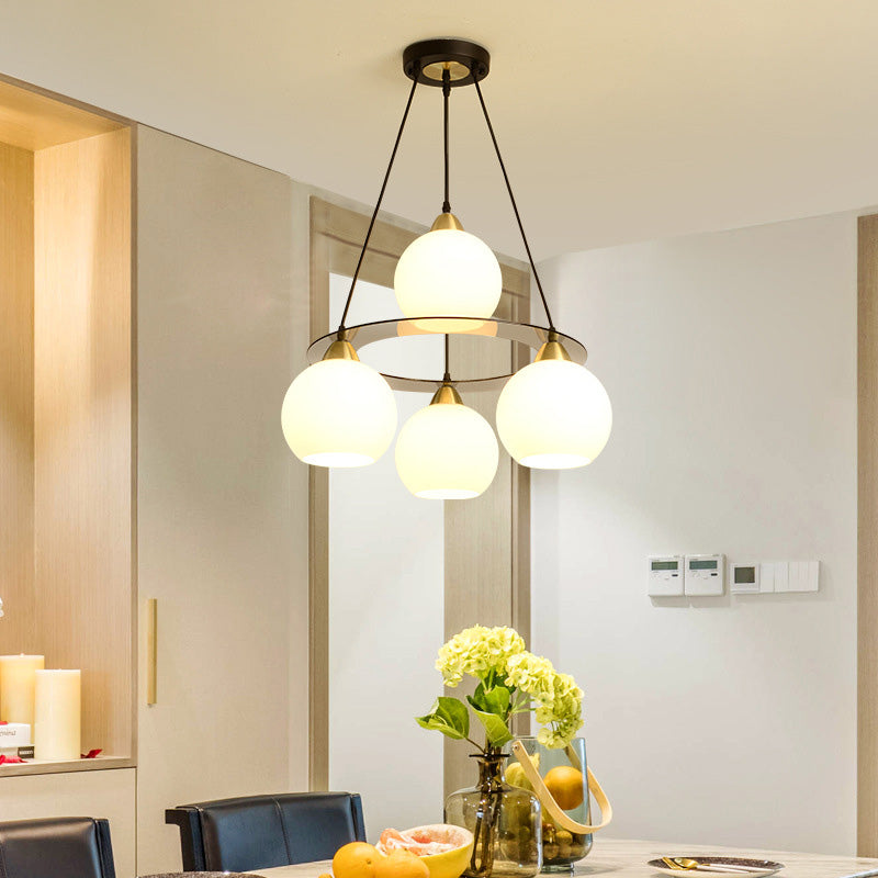 Lampada lampadina a globo Illuminazione a sospensione moderna in vetro bianco per il ristorante