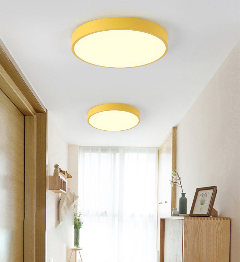 Round Acrylic Flush Ceiling Lights Modern Style 1-Light Flush Mount Light Fixtures