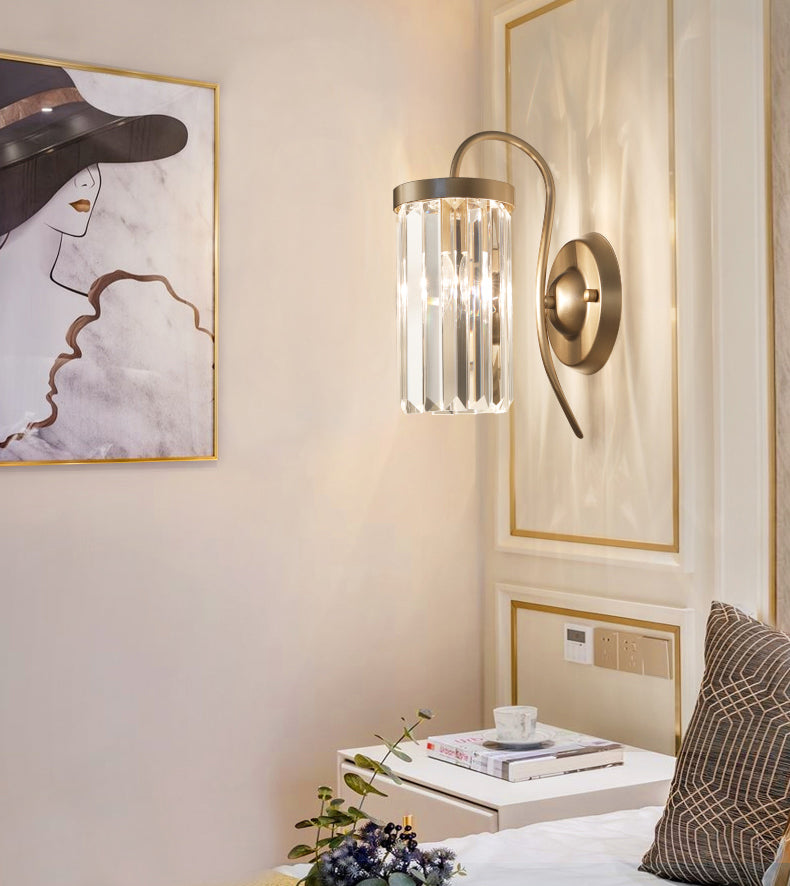 Lampada da parete in ottone in metallo elettroplato in moderna luce cilindrica cristallina di cristallo