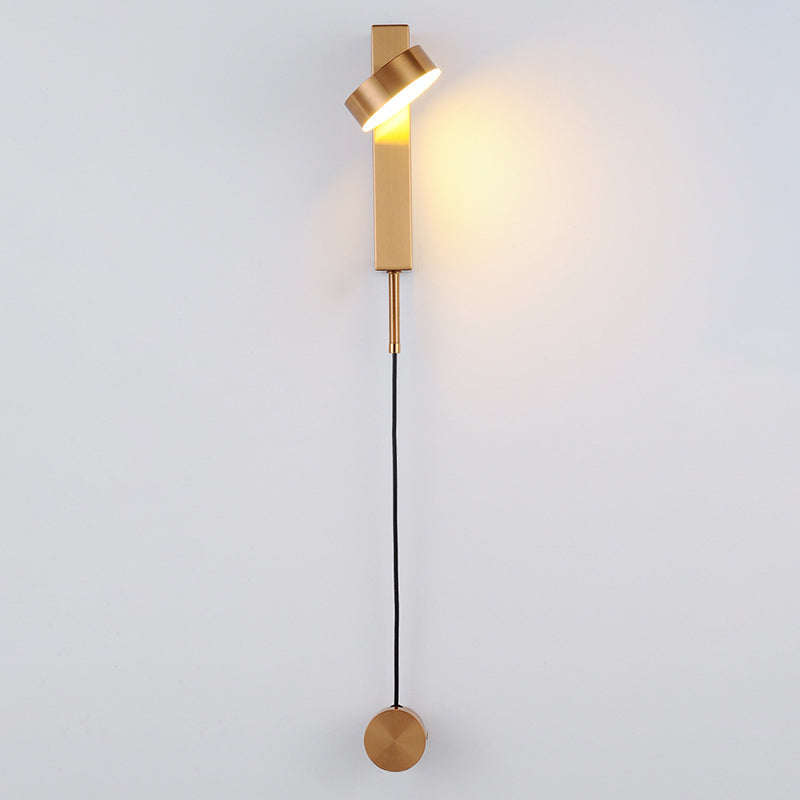 Lámpara de pared LED de hierro electroplacado en un estilo moderno de pared geométrica acrílica para dormitorio