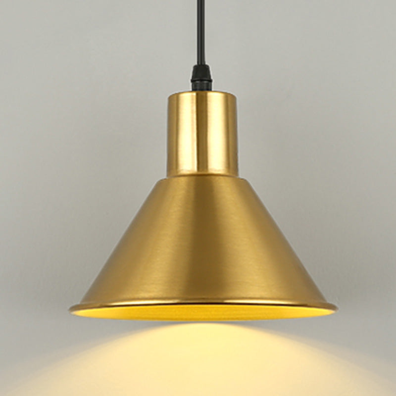 Modern Style Pendant Lighting Fixture Gold Shaded Down Lighting Pendant with Metal Shade