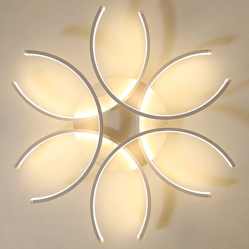White Linear LED Ceiling Light in Modern Concise Style Aluminium Indoor Flush Mount for Living Room
