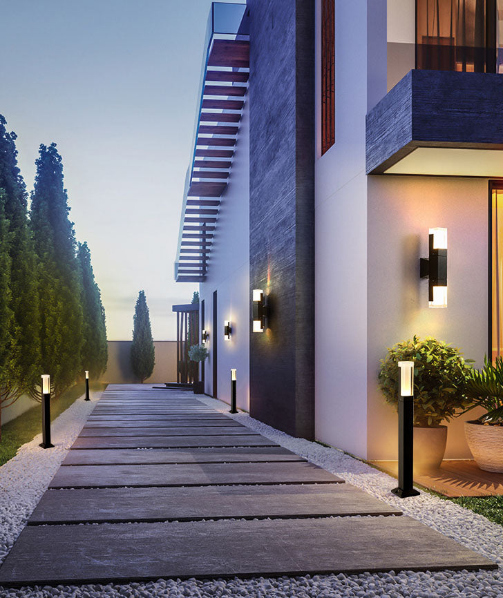 Zeitgenössische Aluminiumwand -Wandleuchte im Freien mit schwarzem LED -Wand montiertes Licht